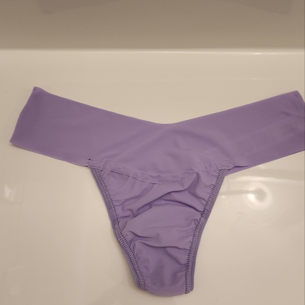 Hanky Panky Naylon Thongs Size S